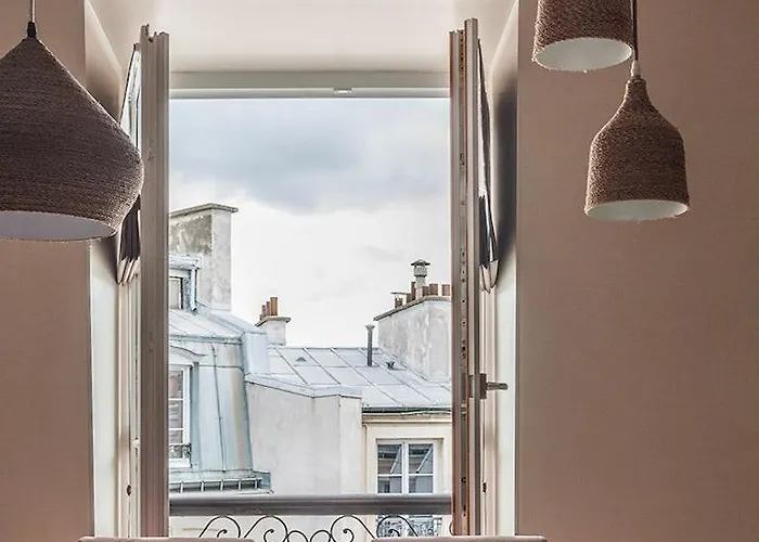 Apartment Bastille Liberte Paris